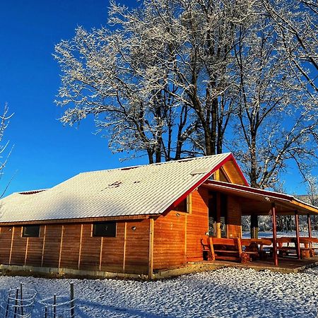 Casuta Din Stejari-Transalpina Villa Novaci-Straini Ngoại thất bức ảnh