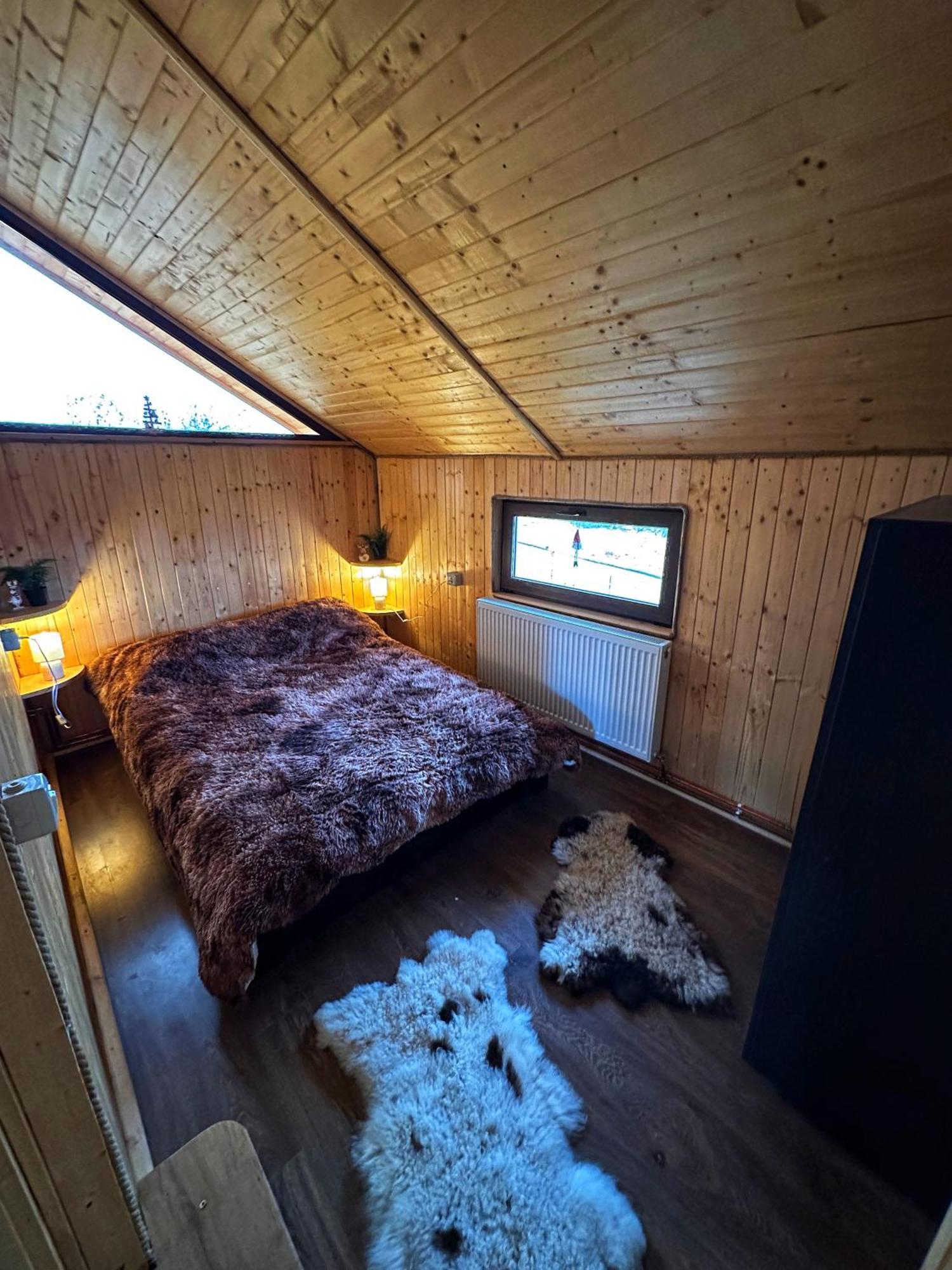 Casuta Din Stejari-Transalpina Villa Novaci-Straini Ngoại thất bức ảnh